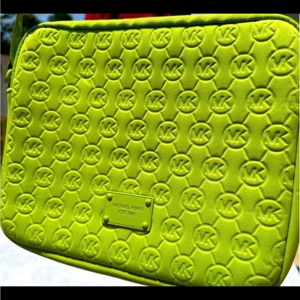 Michael Kors - I Pad, Tablet cover.